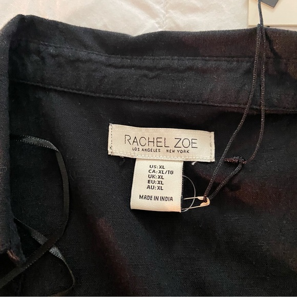 Crop Top with Eyelet on Sleeves - Picture 9 of 11